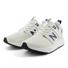 ニューバランスDynaSoft 900 v2