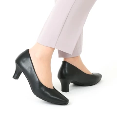 Lady worker LO-17080